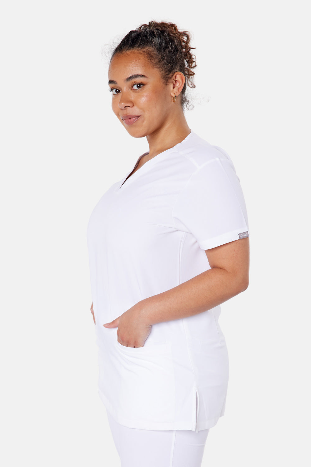 Ari Two Pocket Scrub Top - BEH-4955 - WHT