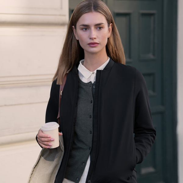 Women’s Westlake – performance hybrid jacket Thumbnail